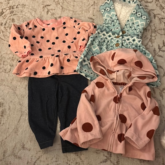 9 month carters girls bundle - Picture 1 of 5
